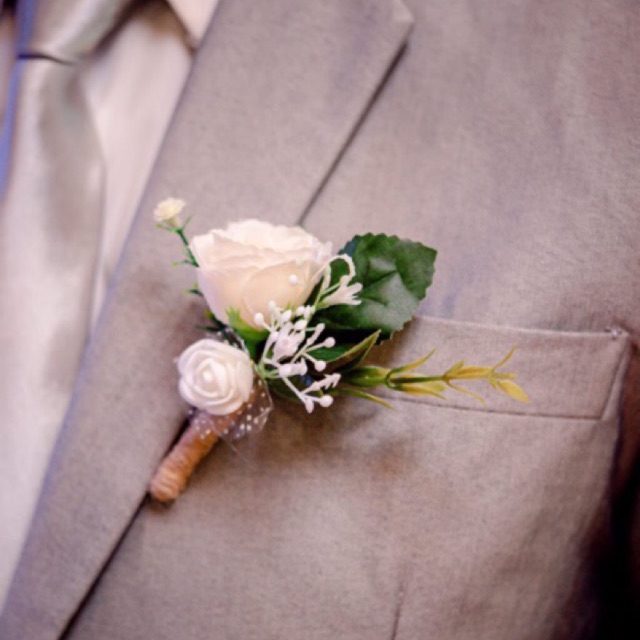 Boutonniere pink rose / corsage pink rose untuk jas pengantin pria