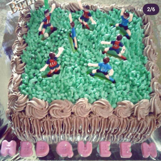 

Kue ulang tahun, base brownies - tema bola, ukuran 25×25