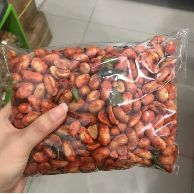 

Kacang thailand Pedas 500gr