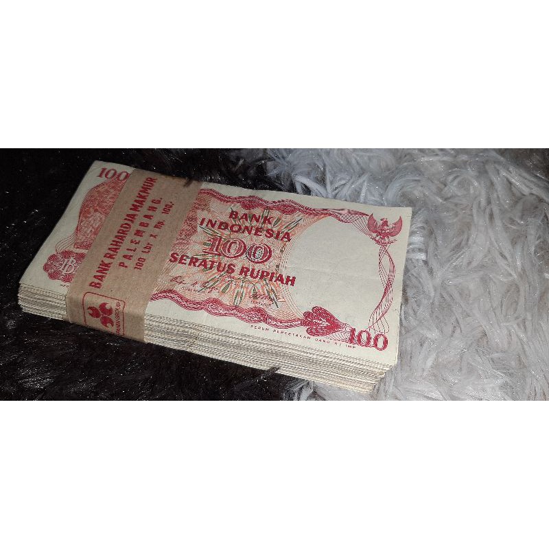 Uang kuno 100 rupiah 1984 1 gepok