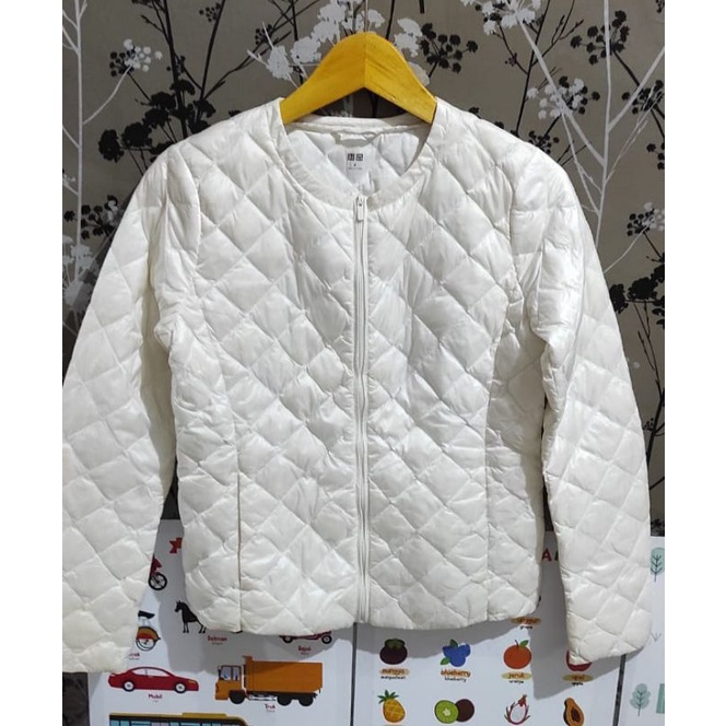 jaket bulang ultraligh uniqlo second