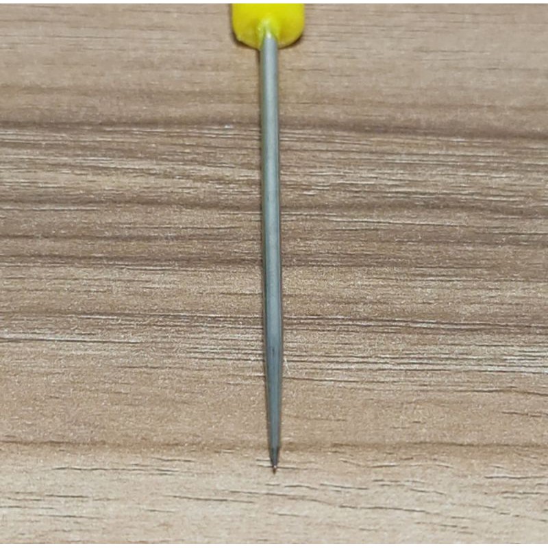 Pembolong Kain Atau Penanda Kain Gagang Plastik