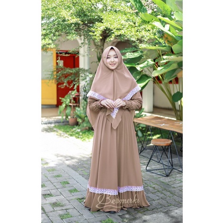 Gamis CERUTY renda putih SET KHIMAR LAYKA ori bermerks syari haji umroh branded modis modern