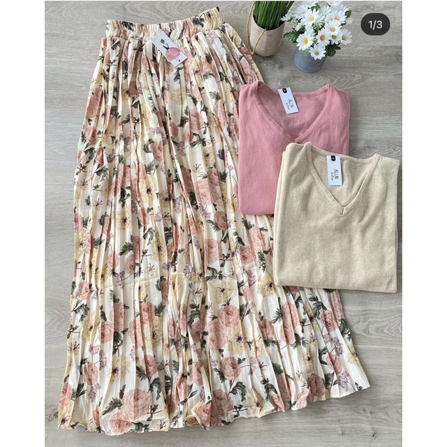 Alln.Knitwear - Vintage Shabby Chic Cream (hanya rok) - Preloved