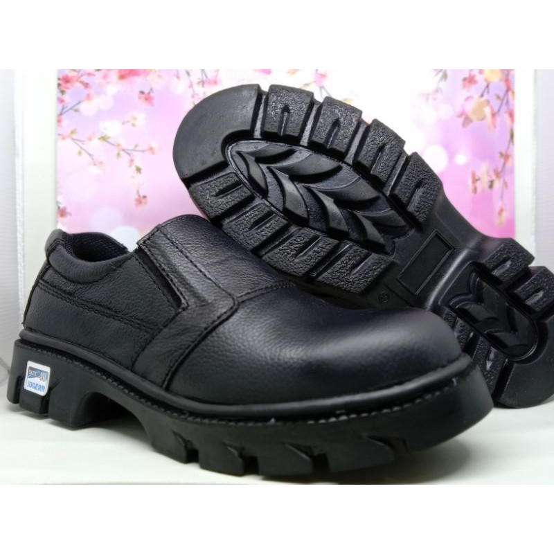 Sepatu Safety Kulit Sapi Asli juger Original, Safety Shoes, ujung besi , 100%kulit asli