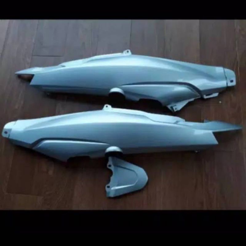 Cover Body Belakang Samping Vega r new warna silver
