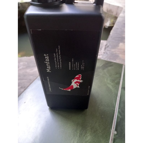 Multivitamin Liquid Ikan Hias 1 Liter