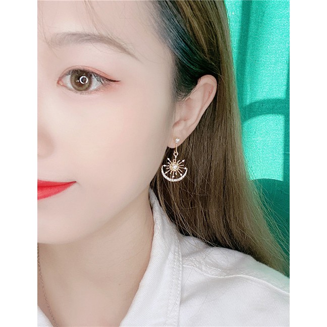 LRC Anting Tusuk Fashion Yellow Star Moon Earrings With Diamonds D64437