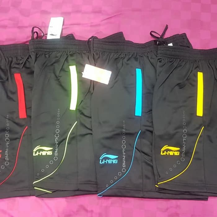  CELANA  PENDEK  LINING OBRAL CELANA  OLAHRAGA  BADMINTON 