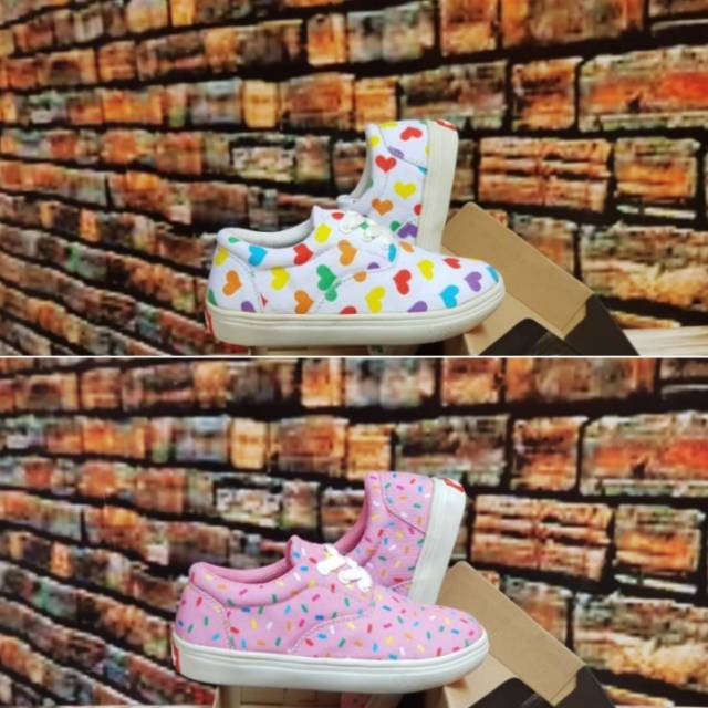 SEPATU VANS CALIFORNIA KHUSUS ANAK...LAGI BANYAK PROMO