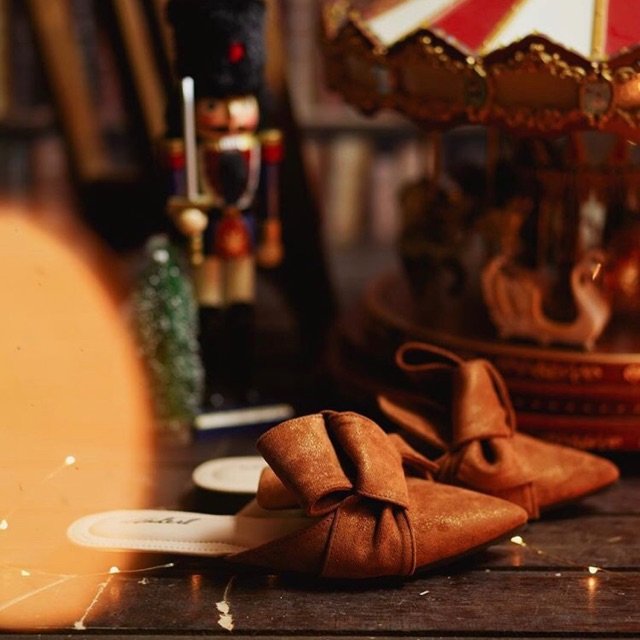 ITTAHERL Jackie Holiday Mules Amber Size 40