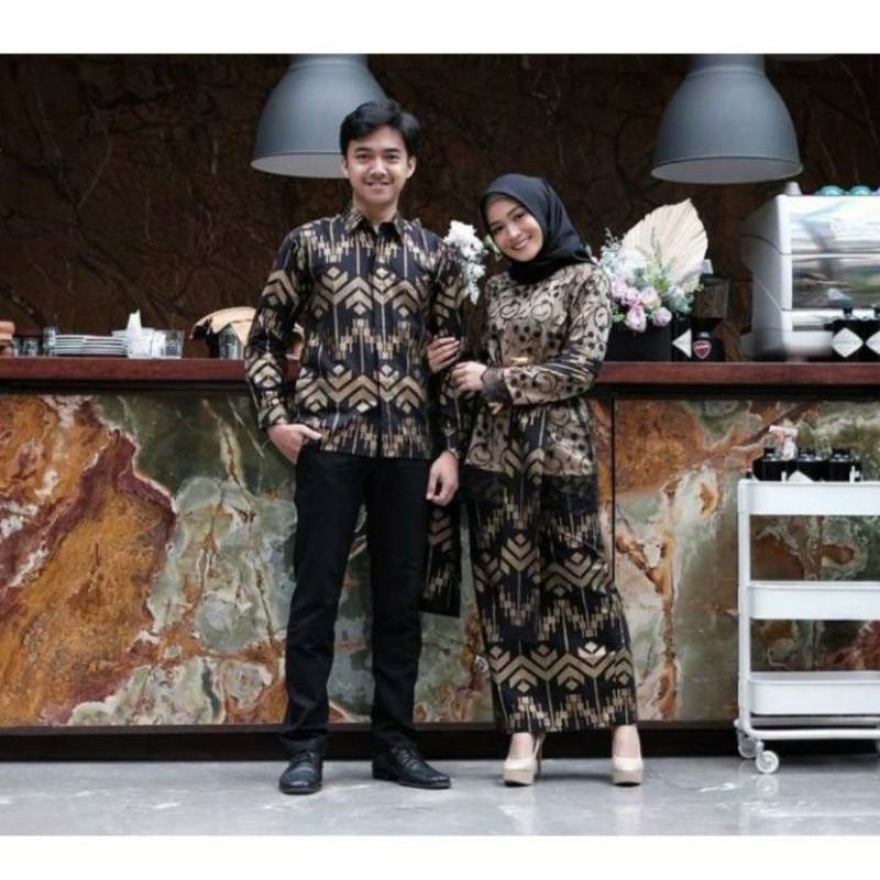 BAJU COUPLE KEBAYA KONDANGAN,BAJU COUPLE TUNANGAN