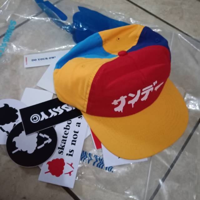 Snapback katakana multicolour sunday sunday