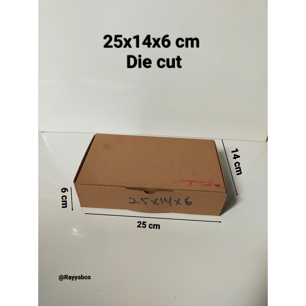 

Kardus box uk 25x14x6 cm box die cut/,karduspacking/kardusaksesories/karduspizza