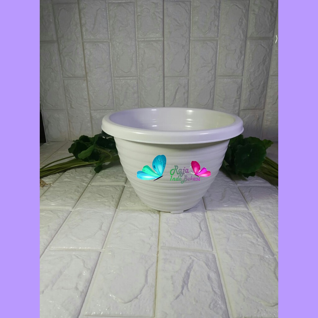 Pot Bunga P-Bee 272 Taiwan Plastik 27CM Putih / Pot Tanaman / Pot Plastik / Pot Kaktus