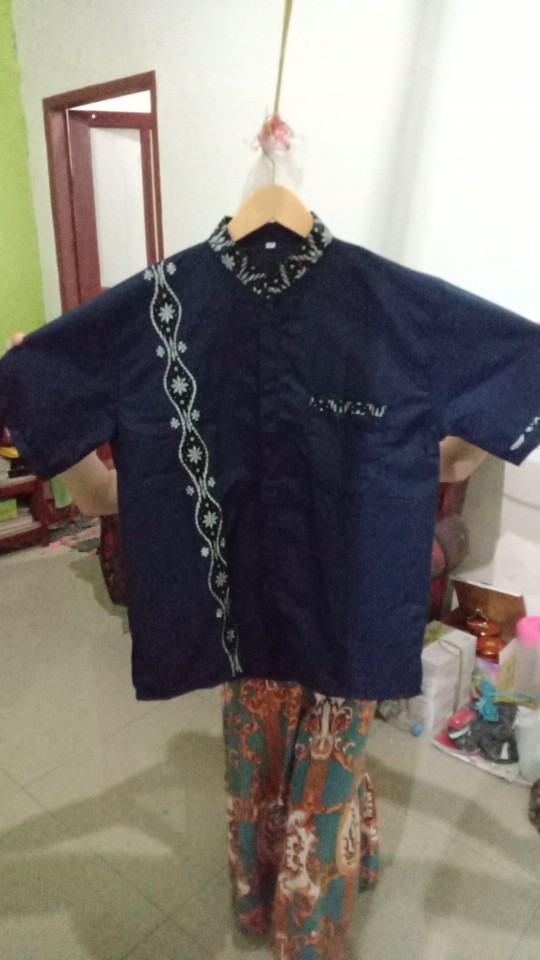 Kemeja Pendek Pria Premium Distro