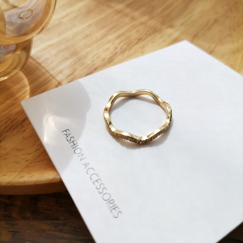 Cincin Desain Gelombang Hias Berlian Gaya Korea Untuk Wanita