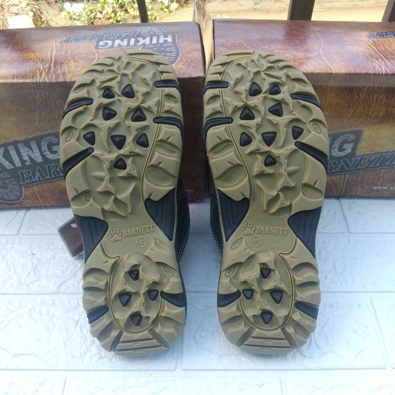 Sandal Kasual Pria Barnett Hiking Max 02