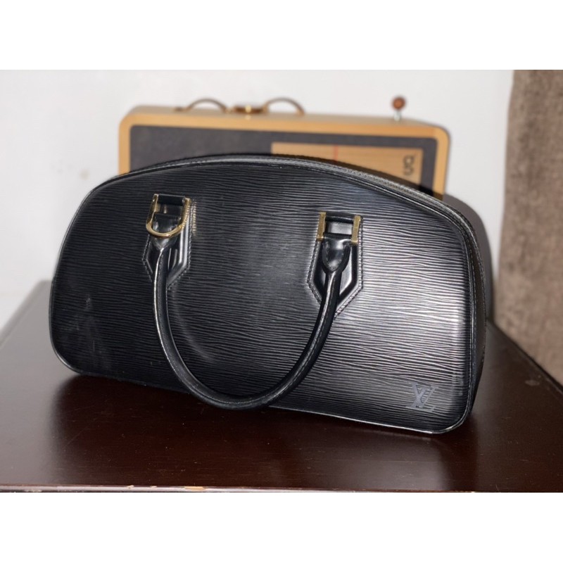 Preloved tas LV, Louis Vuitton Epi Leather Jasmine