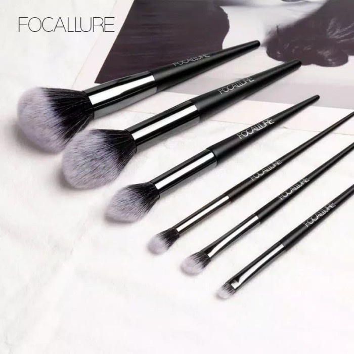 q20w1qq Brush Set Focallure Kuas Make Up Isi 6 Cd2C01