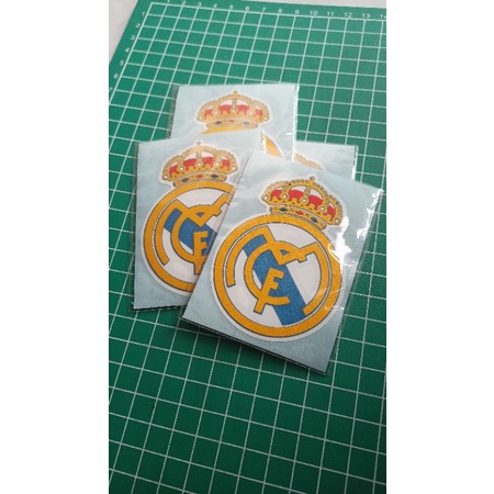 

sticker cutting Real Madrid logo