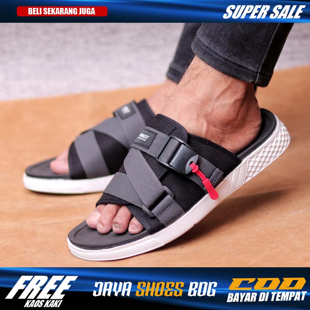 KORKOA Sandal Kasual Slop Pria Sendal Slide Pria Hitam Original Distro Simple Trendy Kekinian