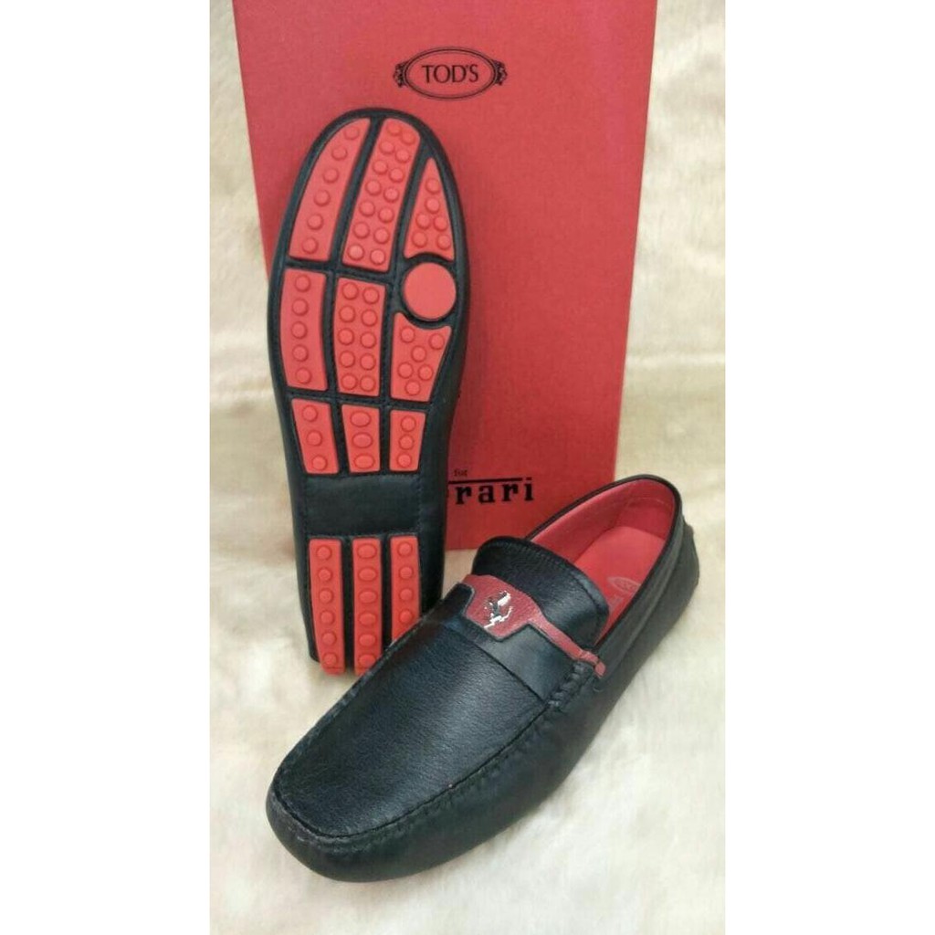 Barang Berkualitas DISKON JUAL SEPATU TODS LOAFERS BLACK LEATHER FERRARI MIRROR QUALITY LIMITED