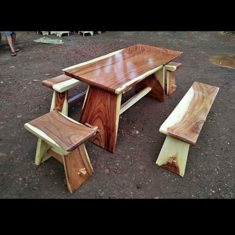 MEJA MAKAN TANPA SAMBUNGAN/MEUBEL JEPARA/FURNITURE JEPARA