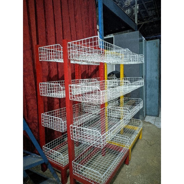 rak chiki, rak makanan ringan, rak display,rak mini market