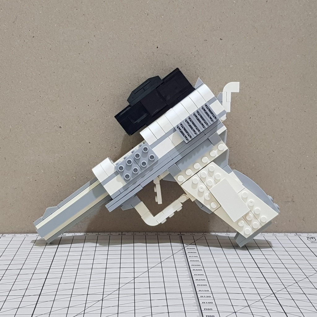 Bricks Star Diamond RUGER PO8 WARRIOR Preloved