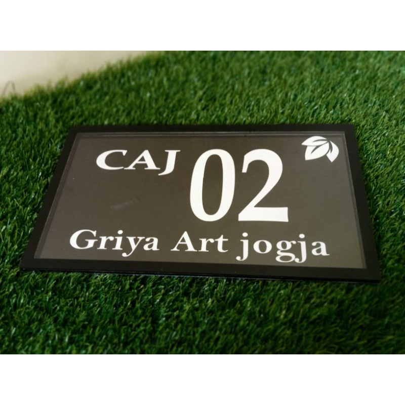 DEKORASI DINDING NO RUMAH AKRILIK/NO RUMAH AKRILIK