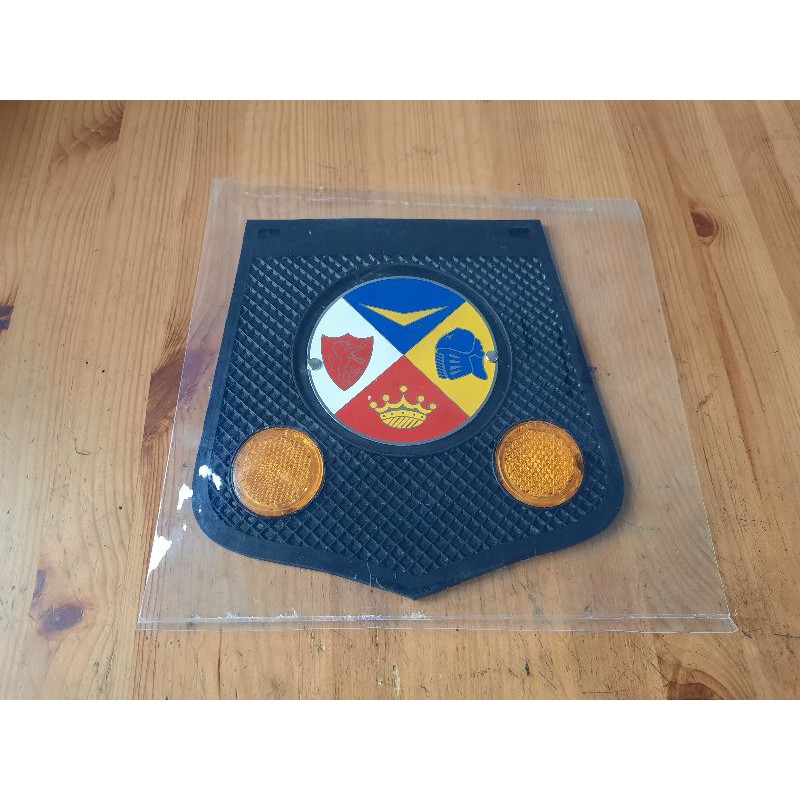 Kepet Mudflap Cat Eye Logo Ulma Kuning Vespa Super Sprint Vbb