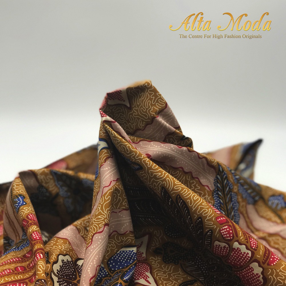 

Alta Moda Batik Katun Motif Bunga Gold Tua - Modern (0.5M)