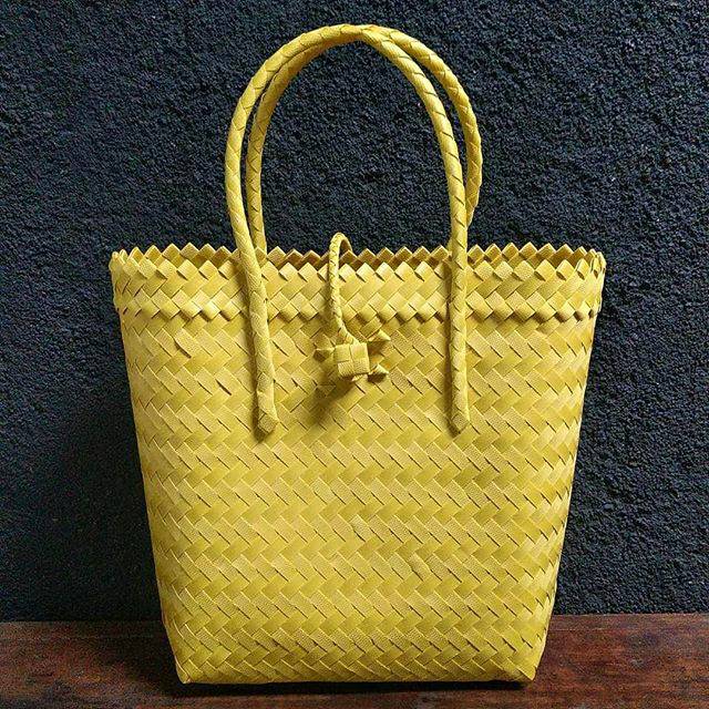  Tas  Anyaman  Plastik  Kuning Shopee Indonesia