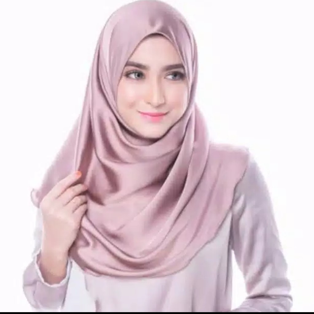 Azara Satin Polos Hijab Jilbab Segiempat Variasi warna