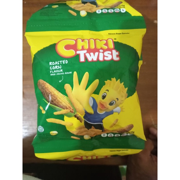 

Chiki Twist Kecil Renceng Jagung Bakar 22,5Gr x 10Pcs