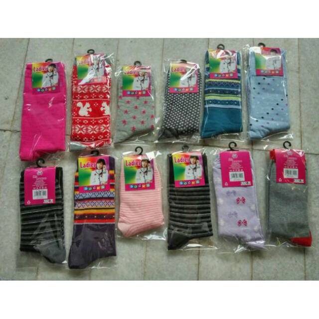 Kaos kaki motif perempuan laki laki non jempol