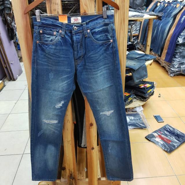 Celana jeans Levis 501 import original