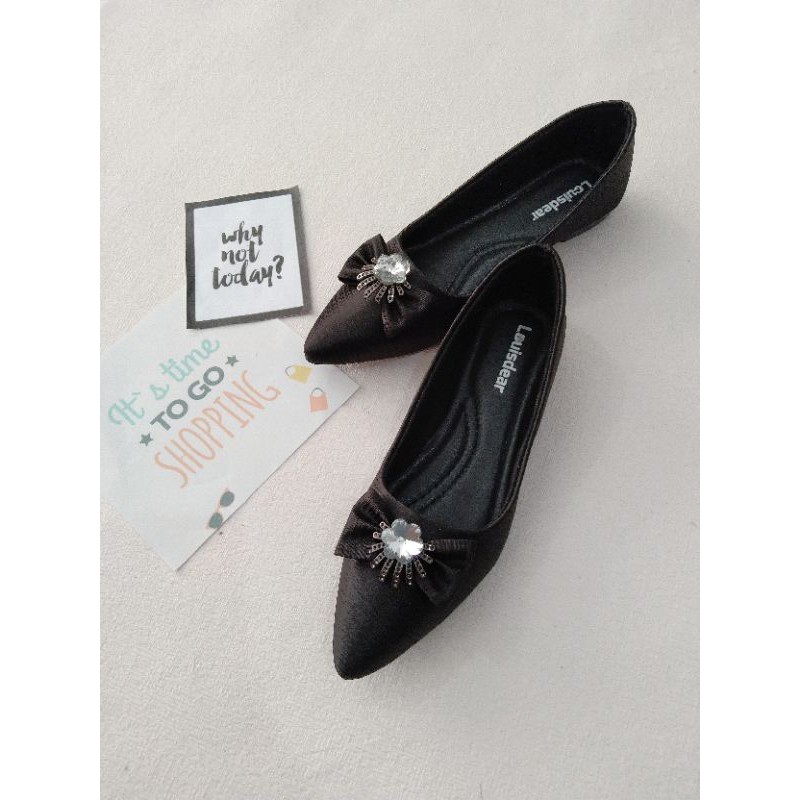 SALE... SALE... SALE... LOUISDEAR sepatu flat matahari bahan satin B2