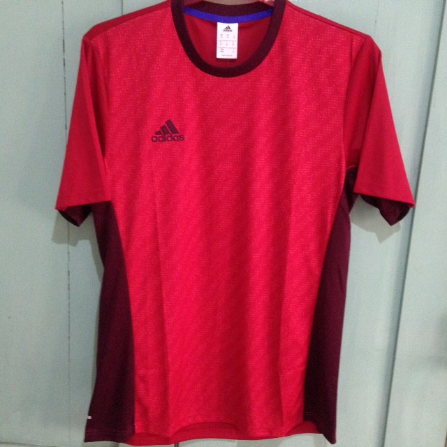 Adidas Rama 15 Jersey Merah Sz M. Baju Kaos Jersey Bola Futsal. Ukuran P X L (77x52cm)
