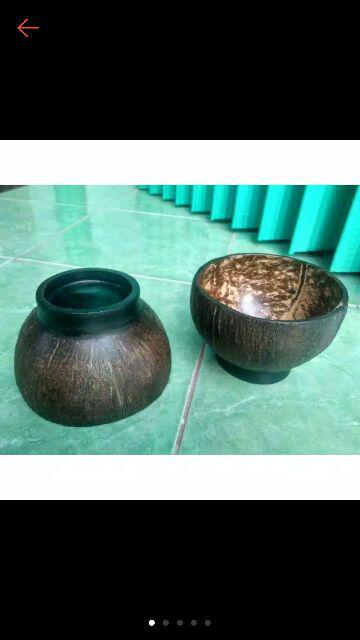 Mangkok Soto Batok Kelapa Kaki Bambu Hitam Diameter 11-12 Cm