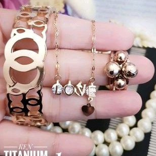 Titanium set perhiasan dewasa 260709