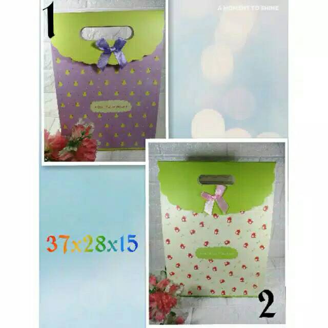

Paper bag 37x28x15 (jumbo)/bungkus kado