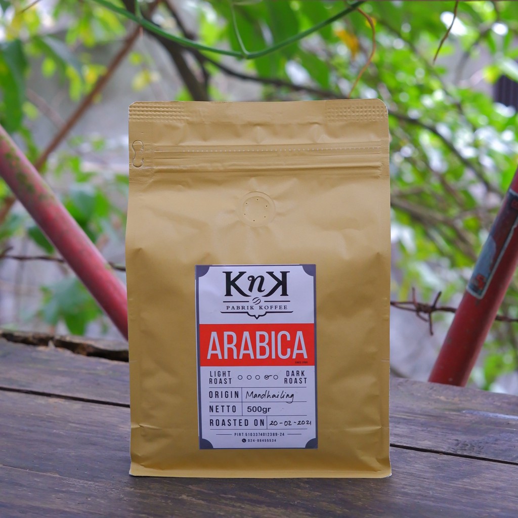 

Kopi Arabika Mandhailing 500 Gram KNK Koffee