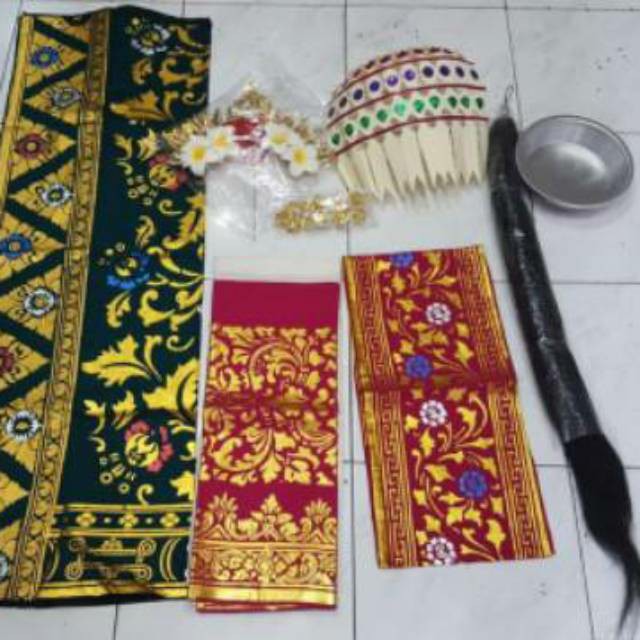 Pakaian kostum Busana Tari pendet Panyembrama bali metris komplit