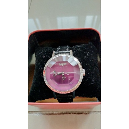 PRELOVED JAM TANGAN WANITA LEVIS