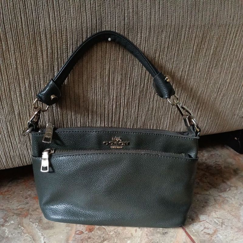 TAS SELEMPANG WANITA COACH FASHION CANTIK WARNA ABU TUA LIMITED PRELOVED MURAH BAGUS