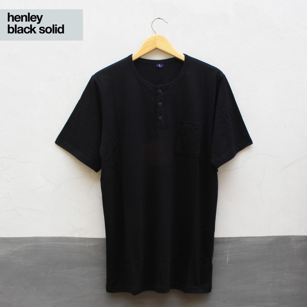 Kaos Henley Pria Black Solid Cotton Combed 30s - Henley Pria Hitam Solid