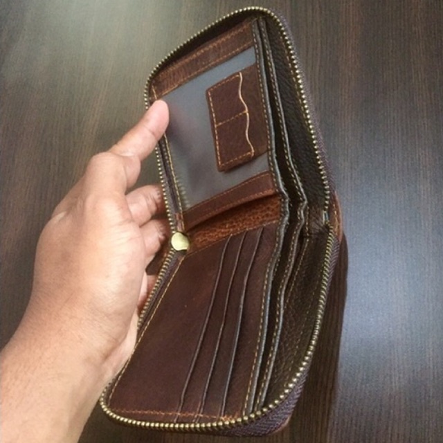 Dompet KULIT res full (sleting keliling) jenis kulit asli berkulitas ikpor kenis kulit basah #dompet #dompetpria #dompetcowok #dompetkeren #dompetkuit