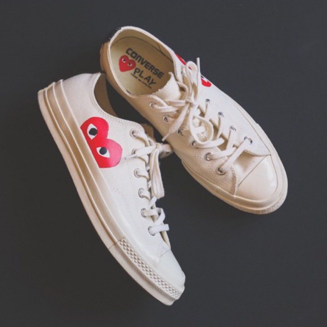red heart converse low top
